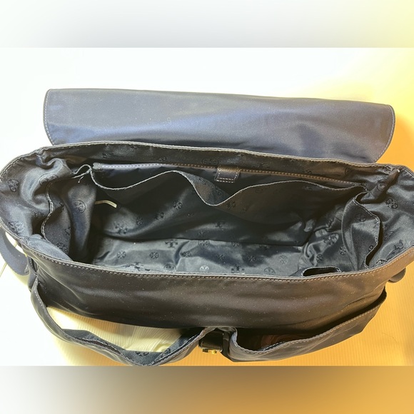 Tory Burch Crossbody Thea Nylon 
Weekender Carryall Diaper Baby Bag - Picture 15 of 15